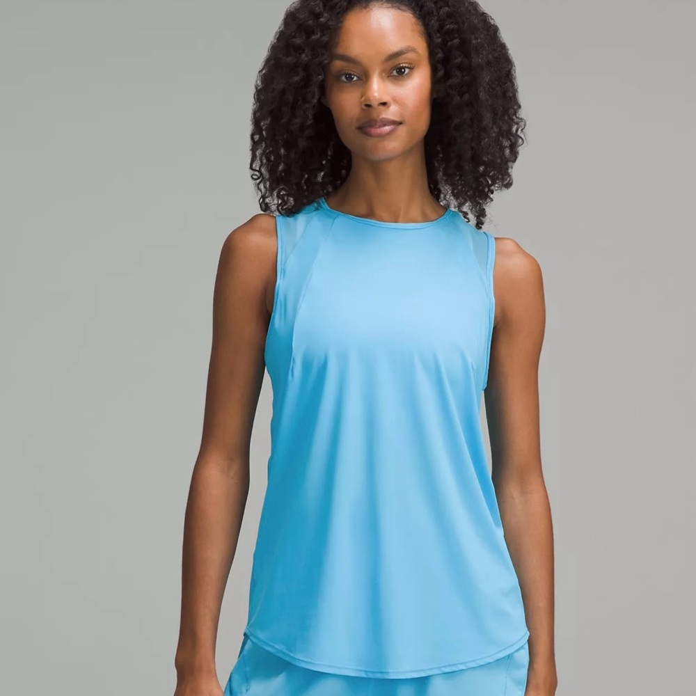 Lululemon Scuplt tank size 10 kayak blue